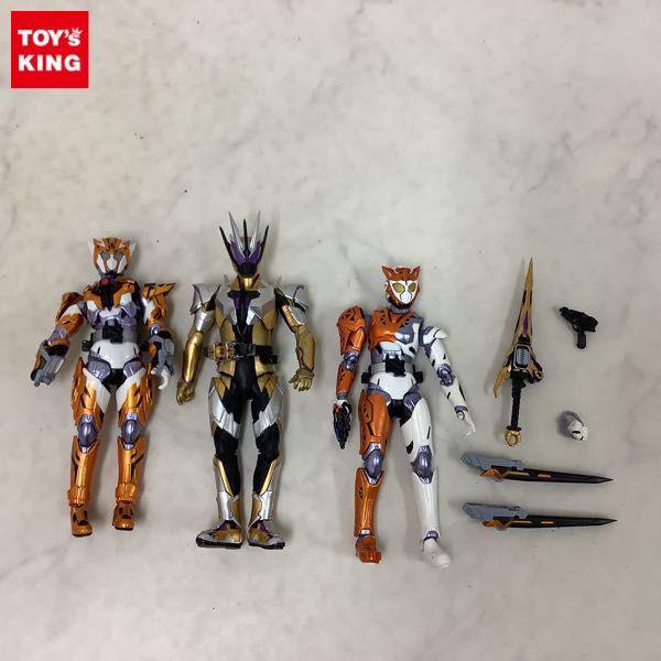 ジャンク 箱無 S.H.Figuarts 仮面ライダーバルキリー