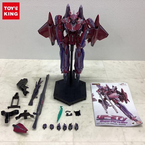 バンダイ DX超合金 劇場版マクロスF 恋離飛翼～サヨナラノツバサ～ 完全形態 VFー25S メサイアバルキリーオズマ・リー機 リニューアルVer. 1円～ バンダイ DX超合金 劇場版マクロスF恋離飛翼 サヨナラノ