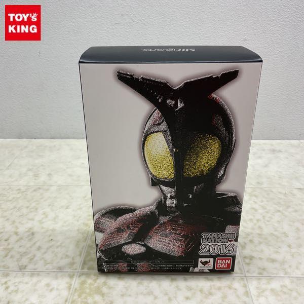 未開封 S.H.Figuarts 真骨彫製法 仮面ライダーカブト 仮面ライダー ダークカブト 販売・買取